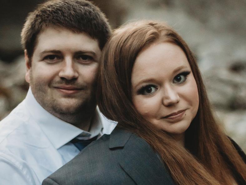 The Wedding Website of Lauren Goodrich and Lawrence Poole