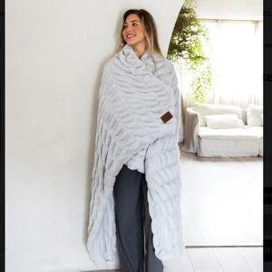 Cloud Grey- XL Dreamer Blanket