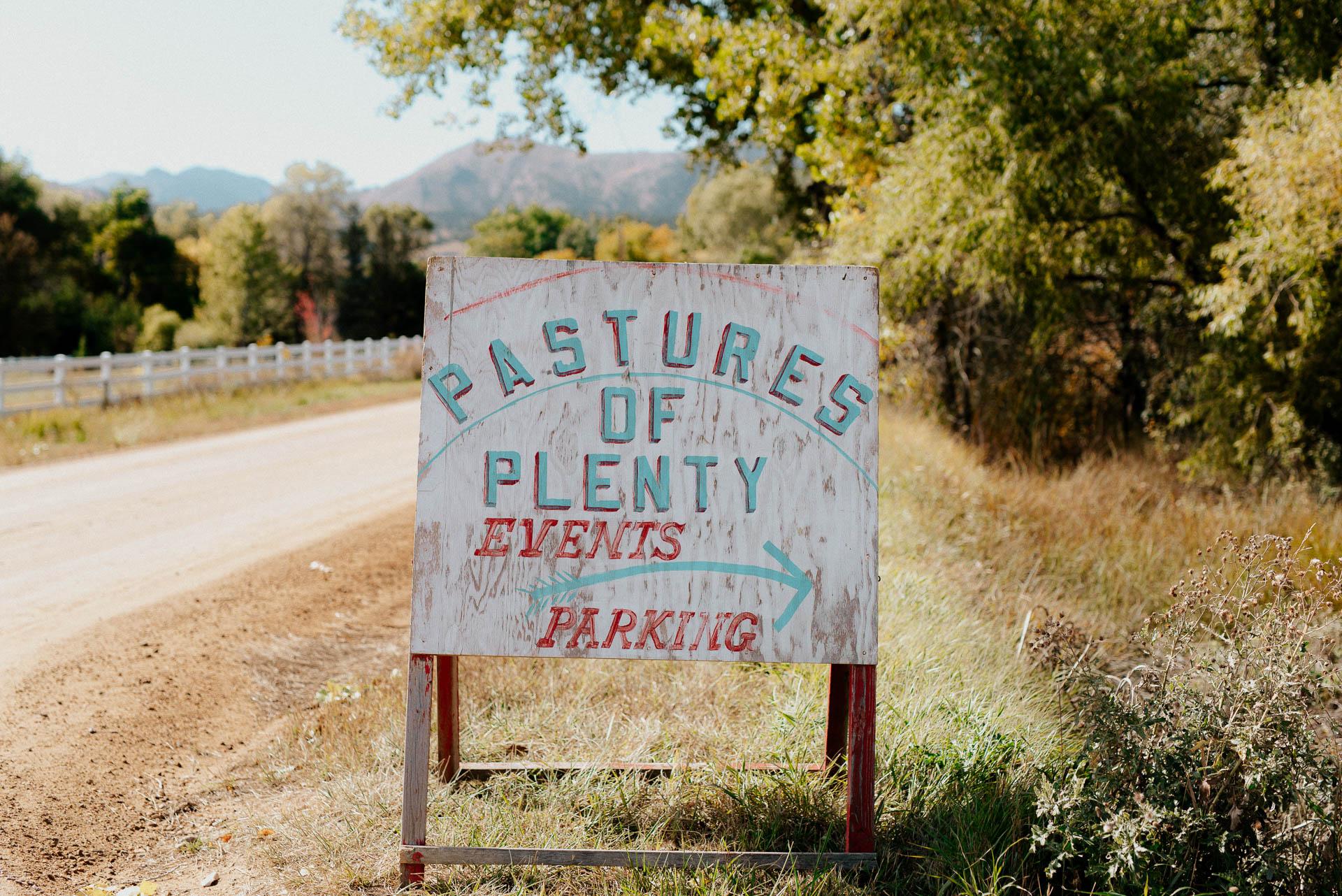 The Wedding Website of Alison Bendor-Samuel and Justin Behanna