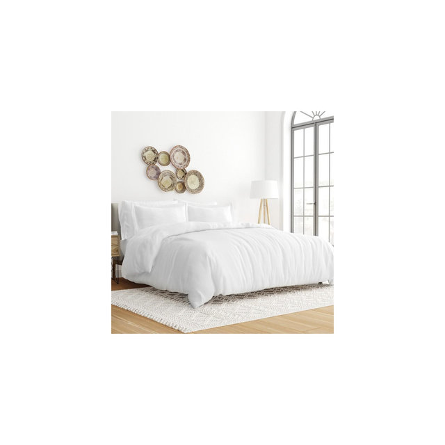 Solid 3 Piece Duvet Cover Sets, 19 Colors - Ultra Soft, Easy Care, Wrinkle Free - Becky Cameron / White, Full/Queen