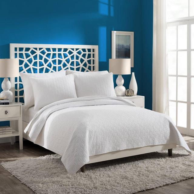 Ayesha Curry King Labyrinth Quilt White