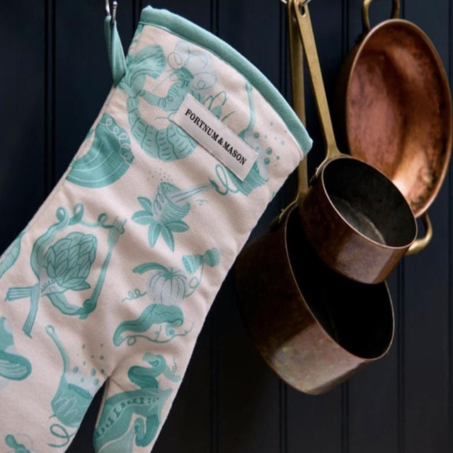 Fortnum’s Kitchen Oven Mitt