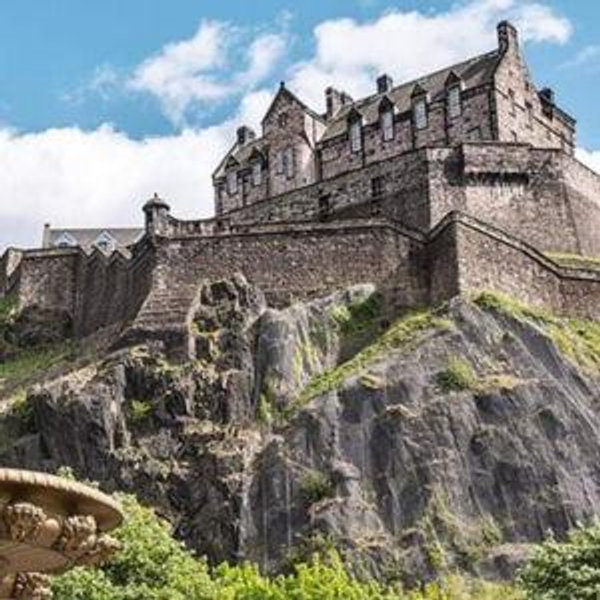 Harry Potter Tour & Edinburgh Castle Visit
