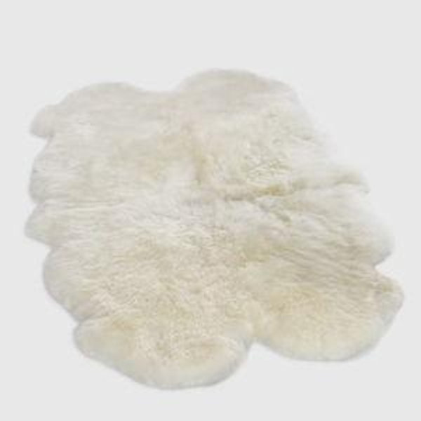 Australian Sheepskin Area Rug - Ivory, 3'6" x 5'6"