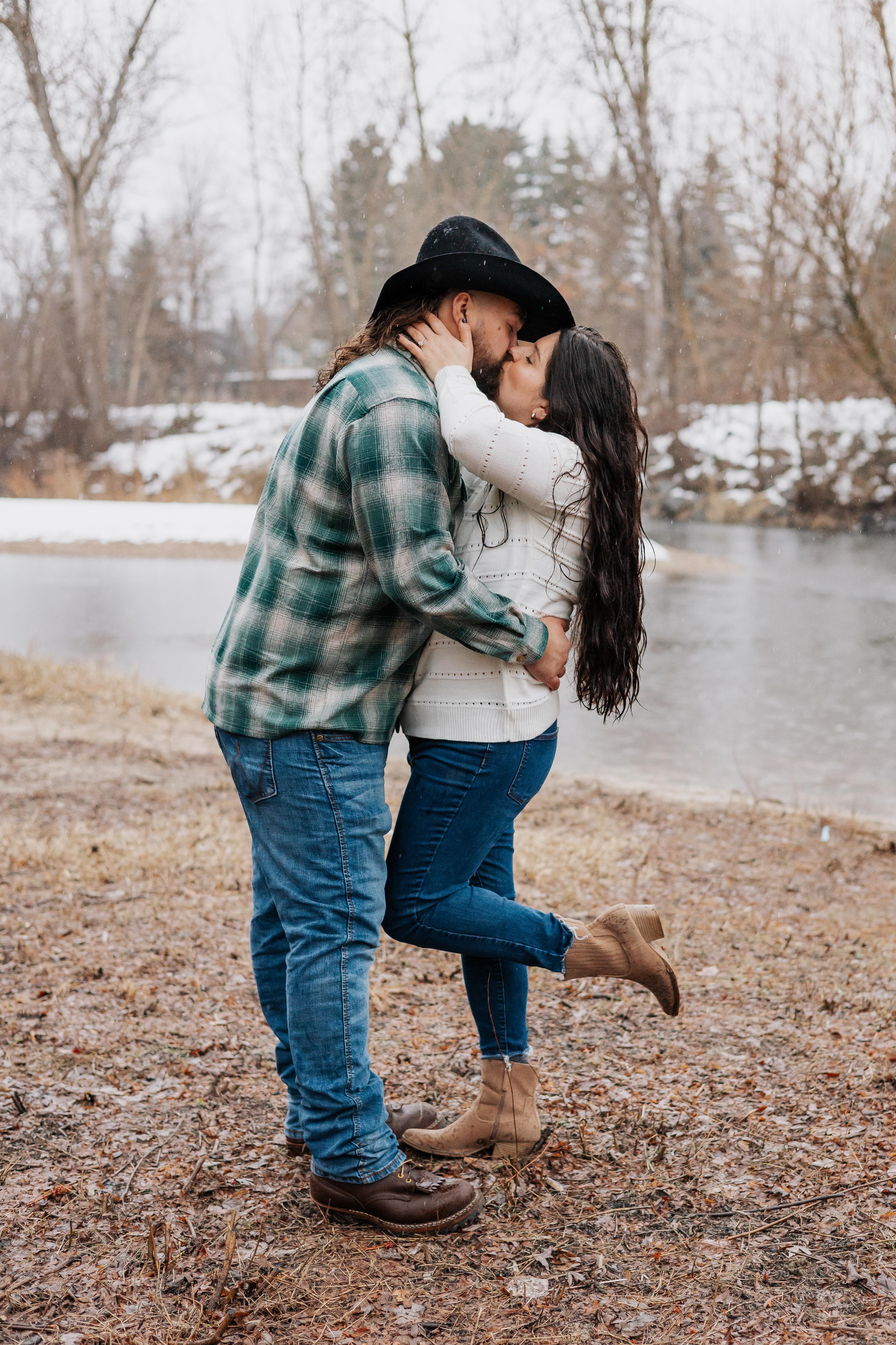 The Wedding Website of Brogen Washburn and Christian Cottingham