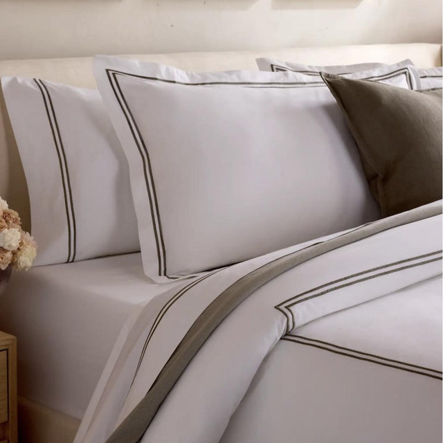 Classic Organic Percale Embellished Duvet Cover Set - White/Dusty Olive, Full/Queen