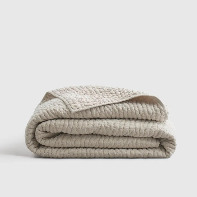 European Linen Cotton Stitch Quilt in Natural