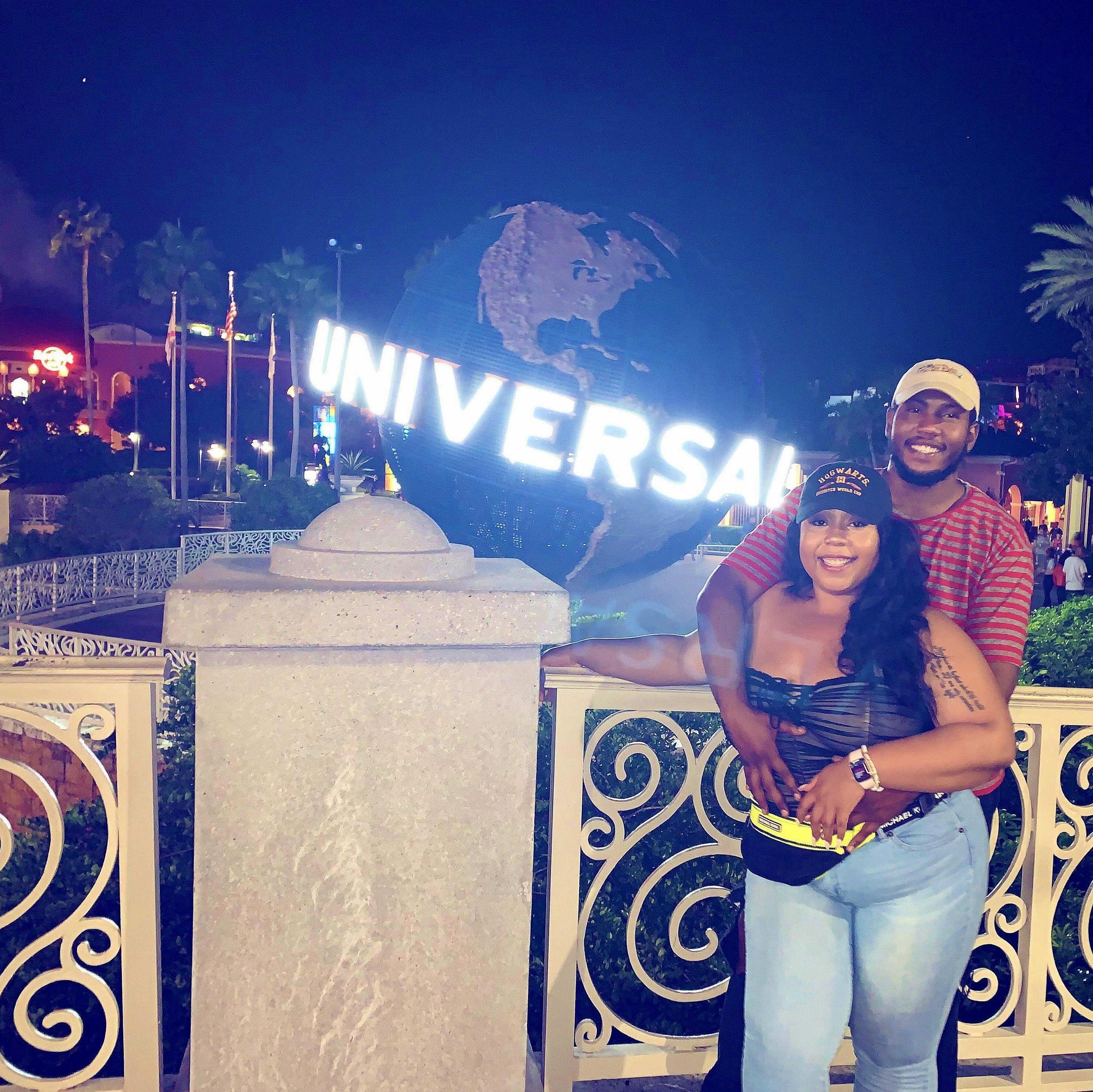 Find someone who will support your love of Harry Potter! Halloween at Universal Studios - 2019