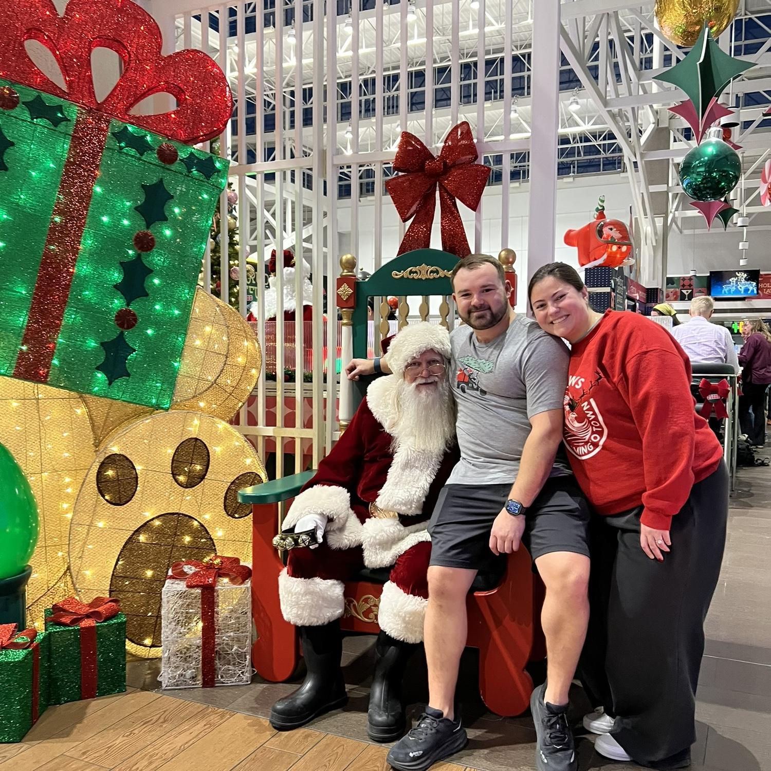 Alexis and Zack are professionals at killing time in the airport and experiencing delays.