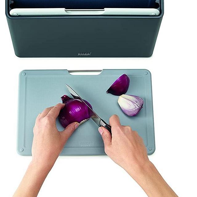 Joseph Joseph Folio Plastic Cutting Board Set with Storage Case Color-Coded Easy-Access Design Dishwasher Safe Non-Slip, Small, Graphite