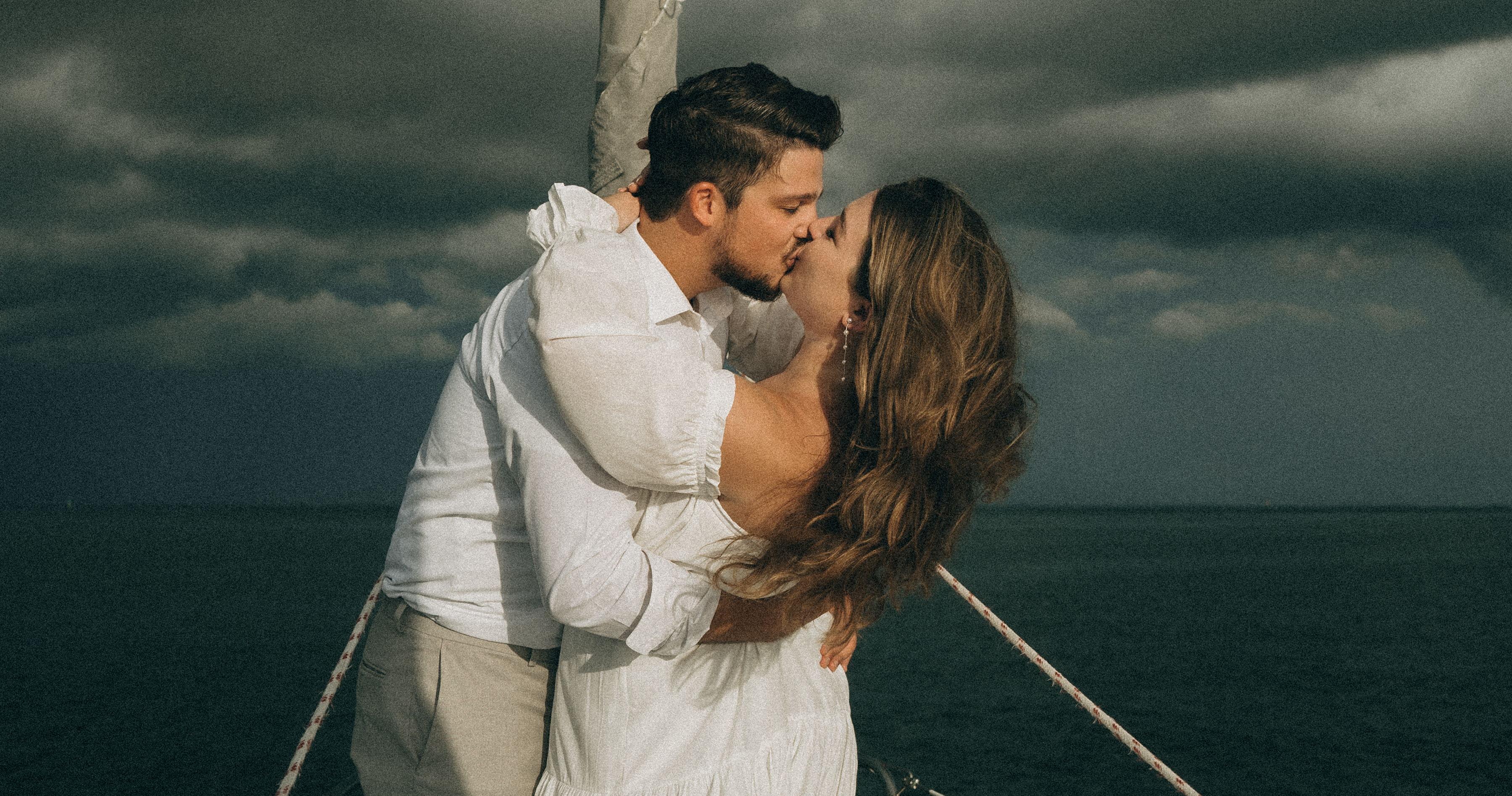 The Wedding Website of Alison Dailey and Bradley Hanson