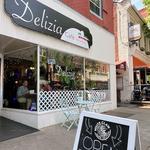 Delizia Café