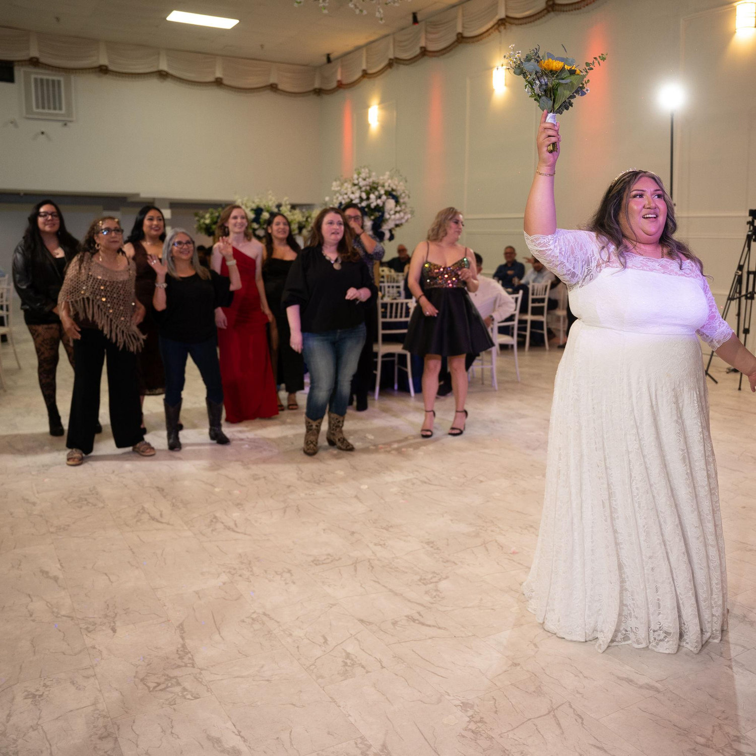 Joyce doing the bouquet toss