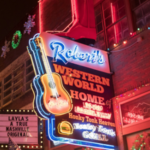 Robert's Western World