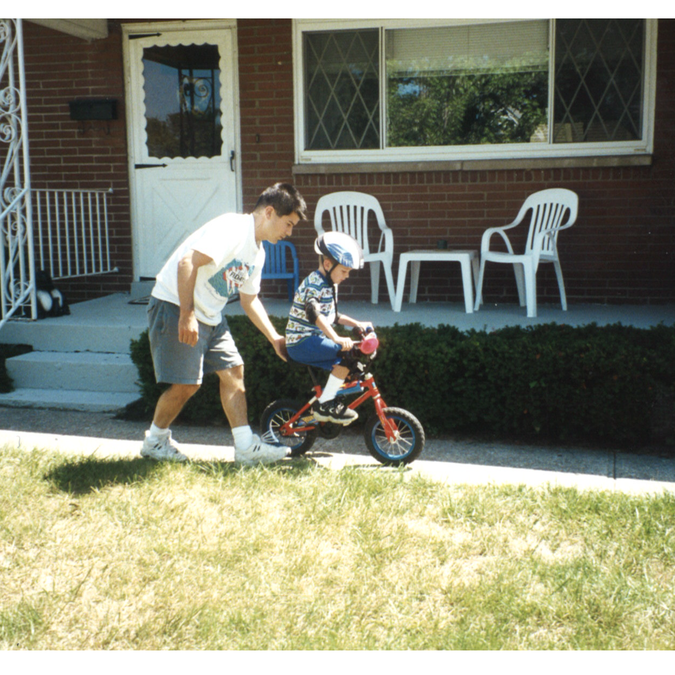 1999 - Ralph teaches Alex to ride a bike