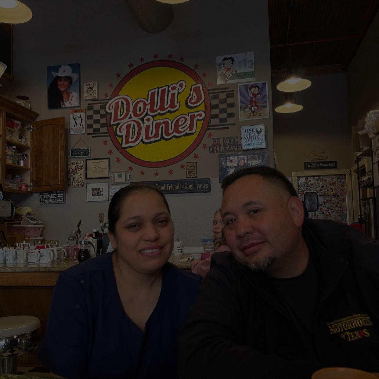 Lovely breakfast dates with my parentals 😇