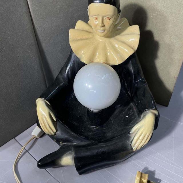 Art Deco Regal Pierrot Harlequin Table Lamp Chalkware Plaster 1950's Mid Century Modern
