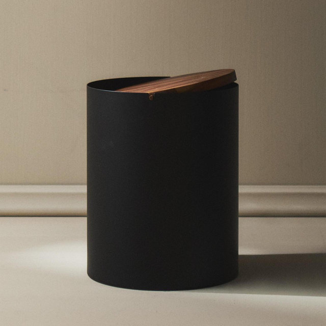 METAL BATHROOM TRASH CAN WITH WOODEN LID | Zara Home United States of America