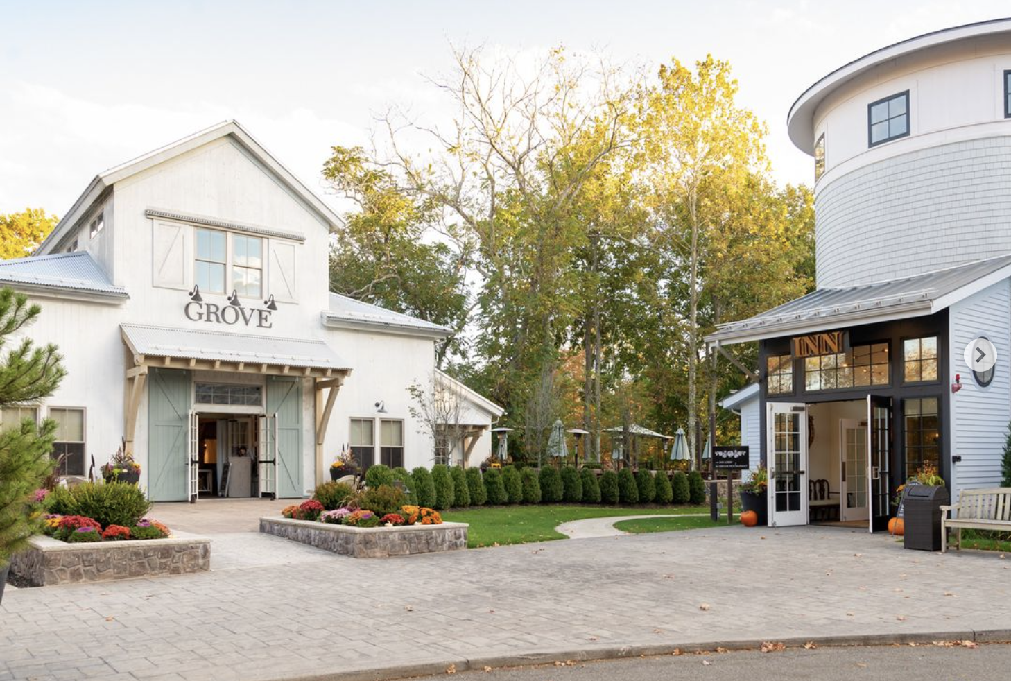 The Wedding Website of Shannon Gayron and Michael Waszeciak