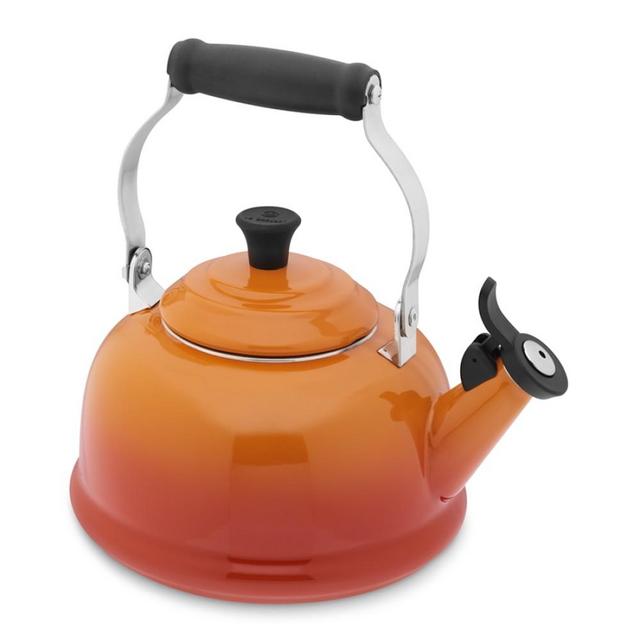 Le Creuset Classic Tea Kettle, Flame