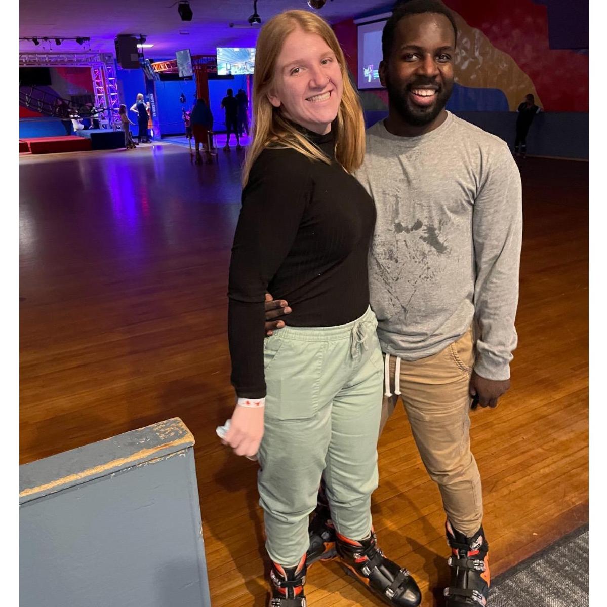Taj and Gem went roller skating for the first time when Taj visited from Korea!