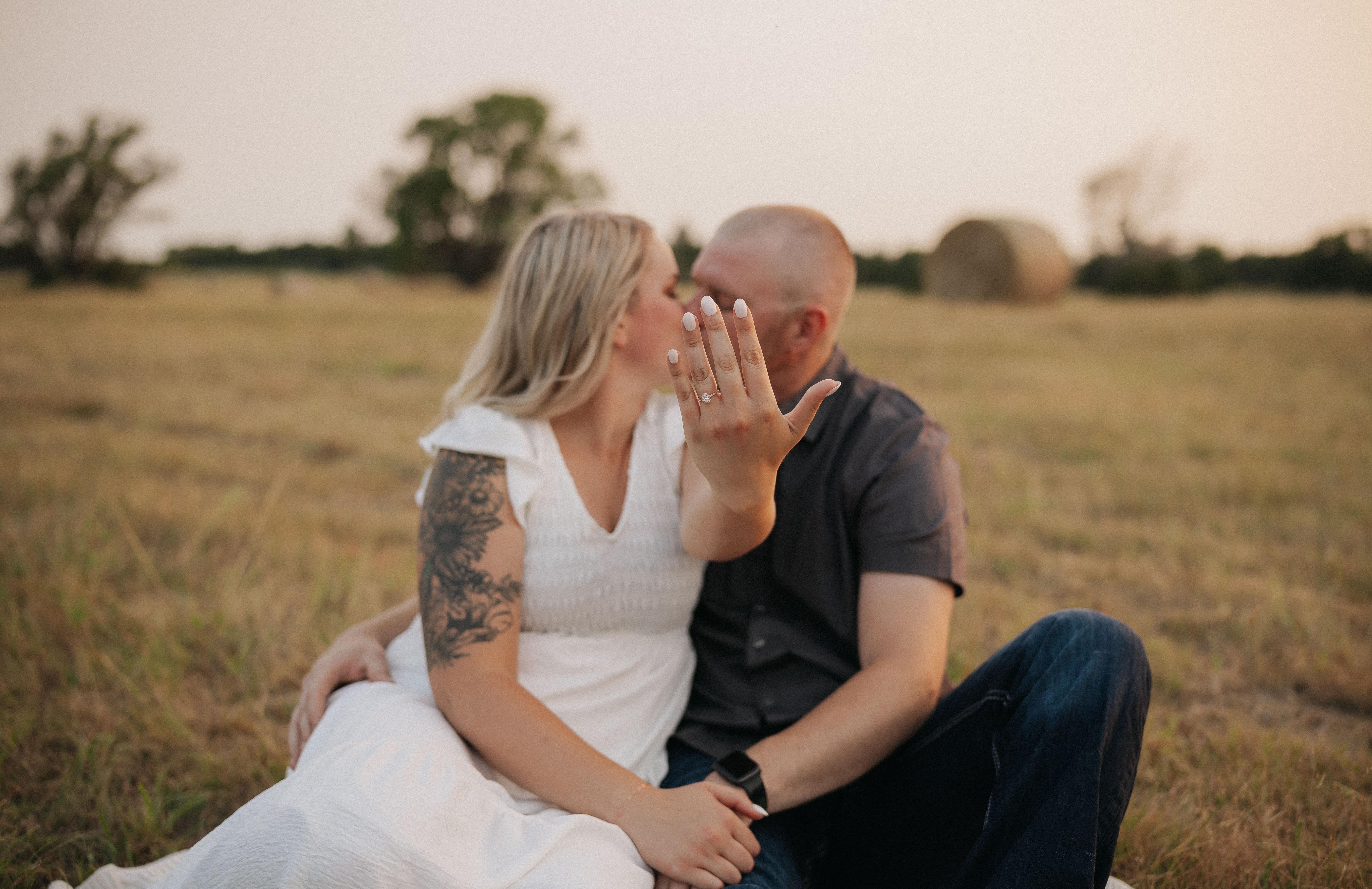 The Wedding Website of Bobbi Jo Brannan and Matthew Lumir Graves