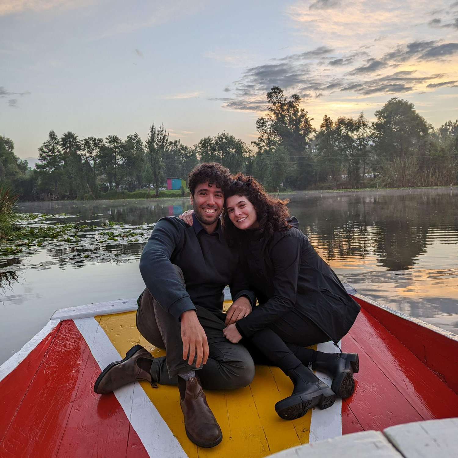 Sunrise float down the Xochimilco canals in Mexico City