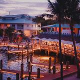Snappers Oceanfront Restaurant & Bar