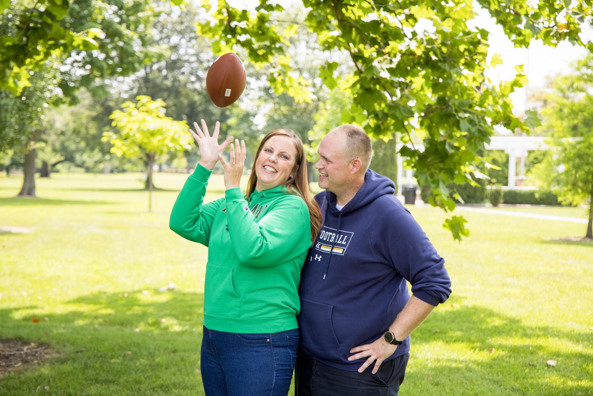 We love us some Notre Dame Football! GO IRISH! Lets get in that 2021 playoff