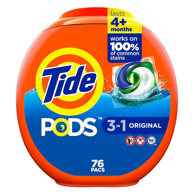 Tide PODS Liquid Laundry Detergent Soap Pacs, Powerful 3-in-1 Clean in One Step, He Compatible, Original Scent, 76 Count