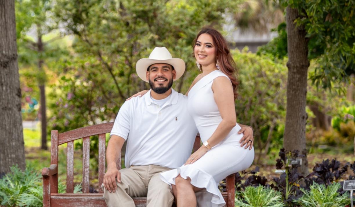 The Wedding Website of Esmeralda Garza and Rafael Gonzalez