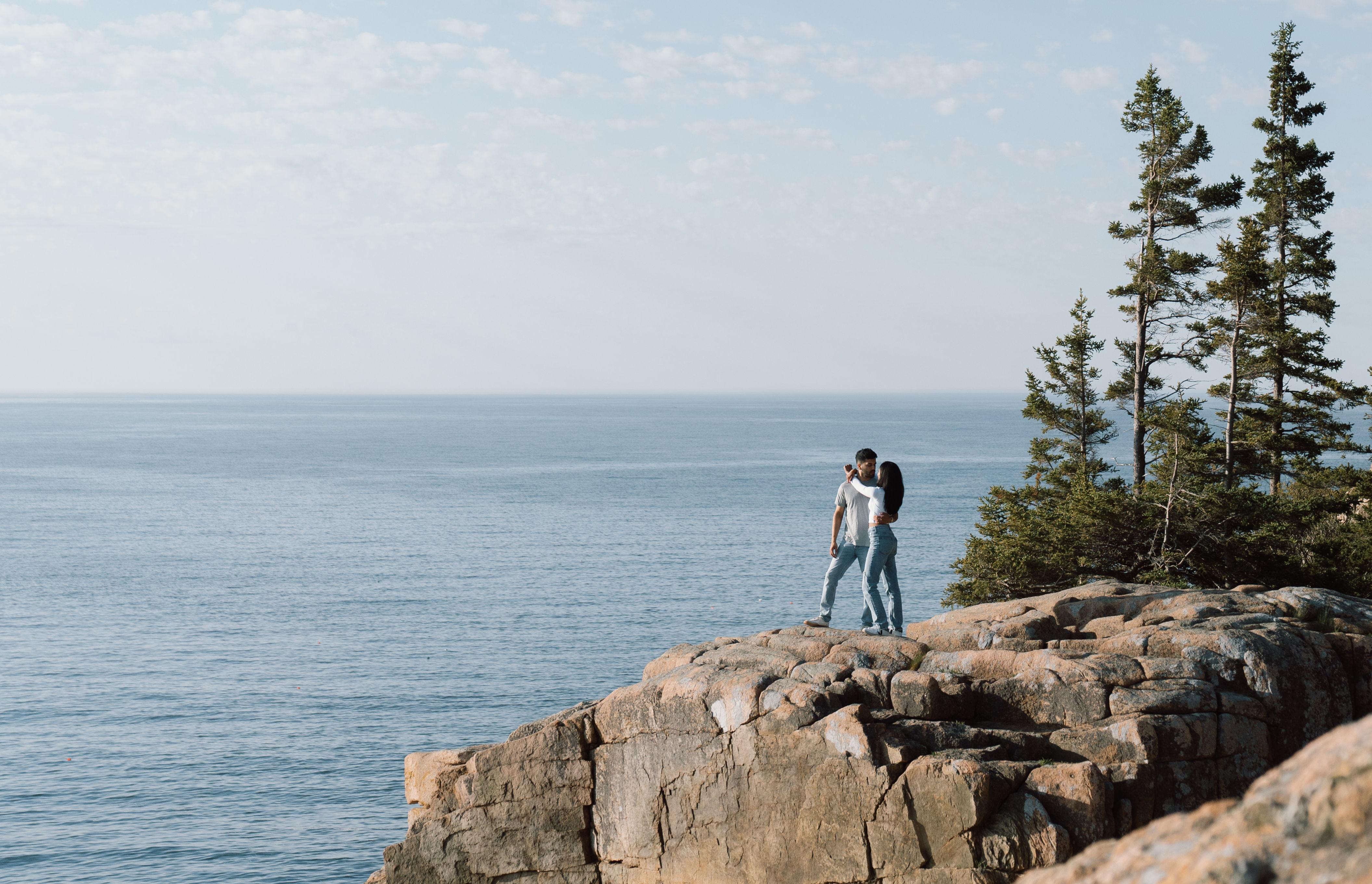The Wedding Website of Julie Jacob and Jeffrey Alex