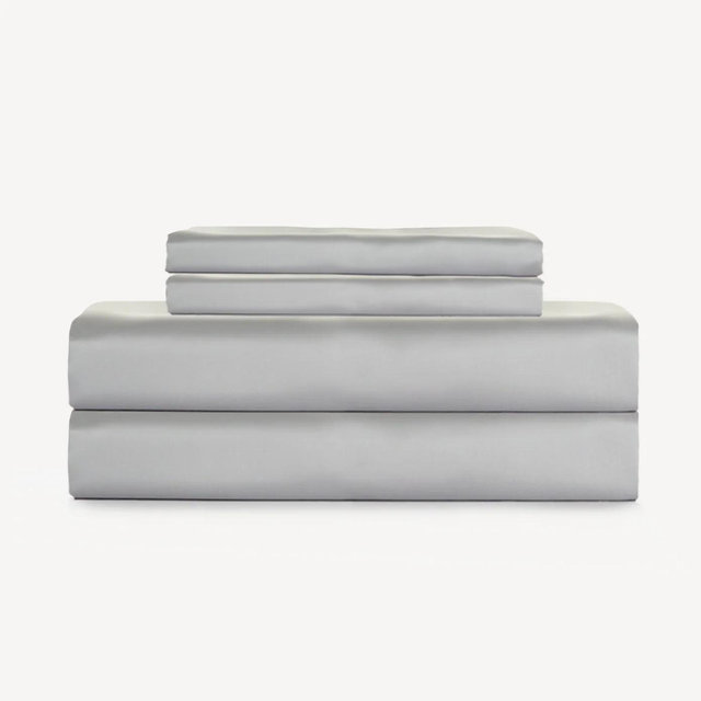 FURRFREE Bamboo Sheet Set - Pet Hair Repellent for Dogs/Cats Family- Limited Time Offer