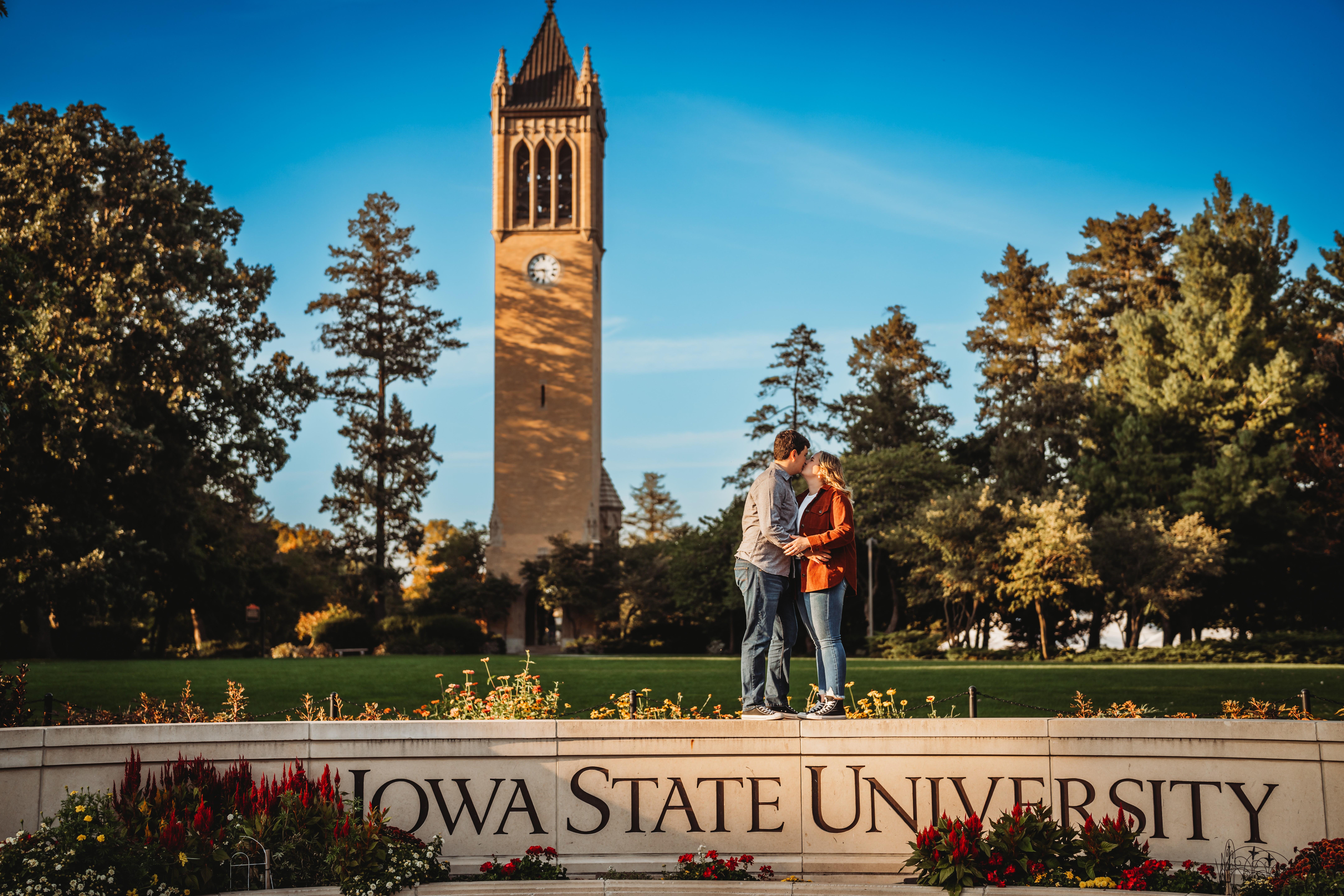 The Wedding Website of Madison Wilcox and Marshall Penn