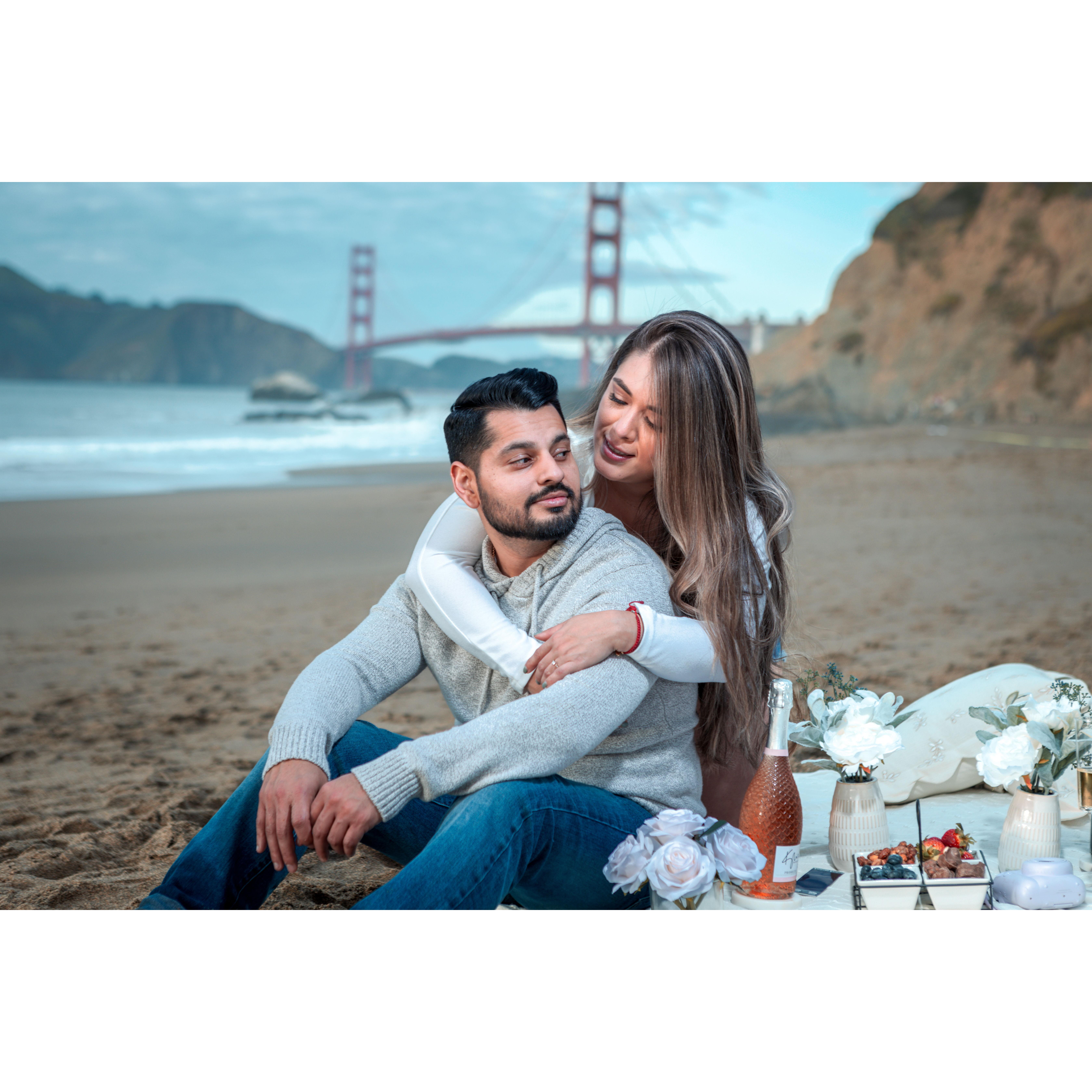 Lost in love, found by the sea. Her embrace, a gentle reminder that every moment with her is a treasure. 💑🌊 #PicnicPerfection #GoldenGateLove