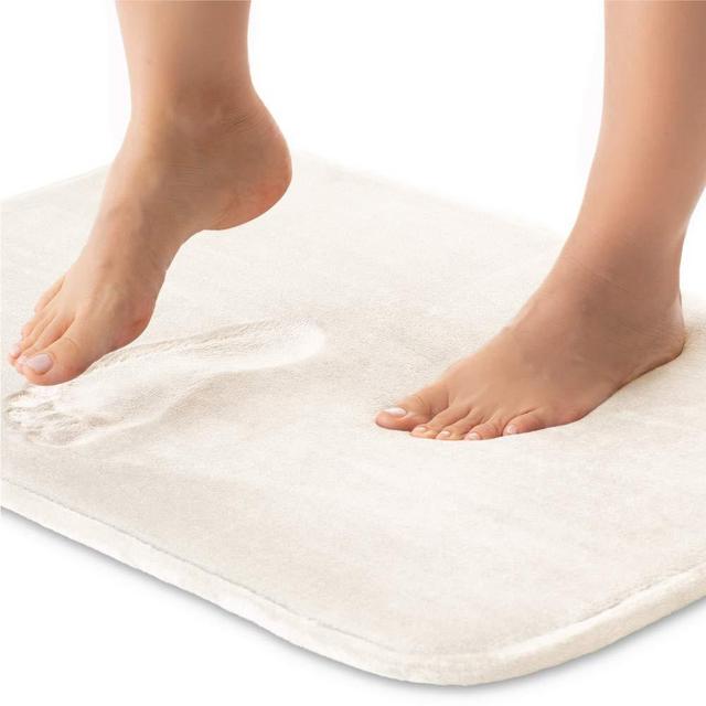 Gorilla Grip Thick Memory Foam Bath Rug, Soft Absorbent Luxury Mats, Plush Velvet Topside, Machine Wash Rugs, Microfiber Dries Quickly, Cushioned Bathroom Mat for Bathtub, Shower Floor, 24x17, Cream