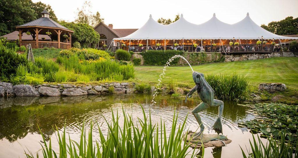 The Wedding Website of Kathleen Huynh and John Ngo