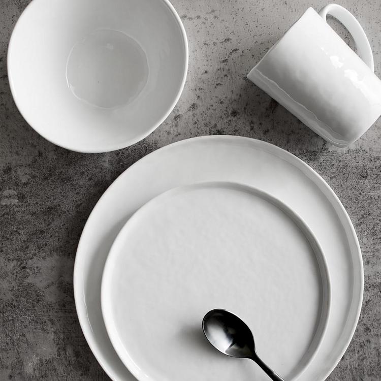 Mercer Blue Rim Round Ceramic Dinner Plate + Reviews