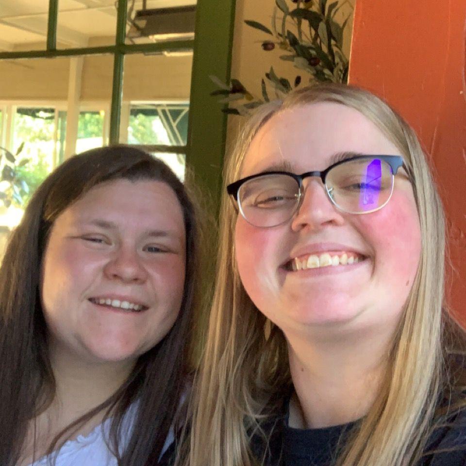 Eating at their favorite local Mexican chain, El Jardín. Visitors can find one in Columbia or Sonora, both close to the town of Murphys where the wedding is located.