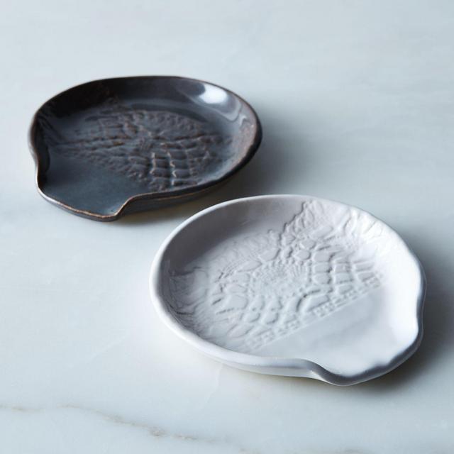 Handmade Studio TN Spoon Rest with Lace Detail - Charcoal