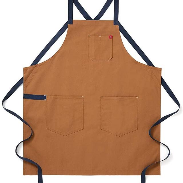 hedley & bennett Denver Brown Cossback Apron - Professional Chef Apron with Pockets and Cross-Back Straps for Cooking & Grilling - Kitchen Aprons for Men & Women - 10oz 100% Cotton Canvas Fabric