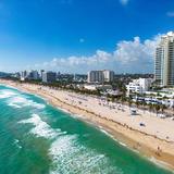 Las Olas Beach