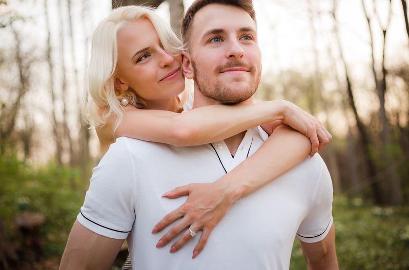 The Wedding Website of Megan McKinley and Andrew Butt