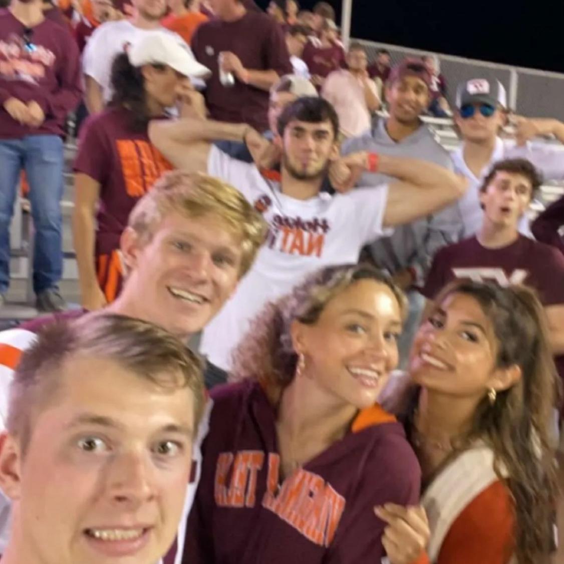 Just friends hanging with friends 🫣