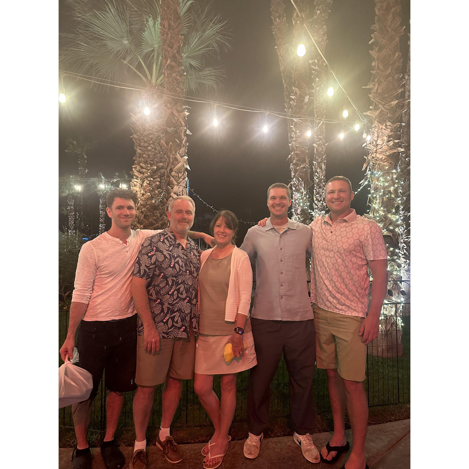Palm Springs 2023/Fam Dinner