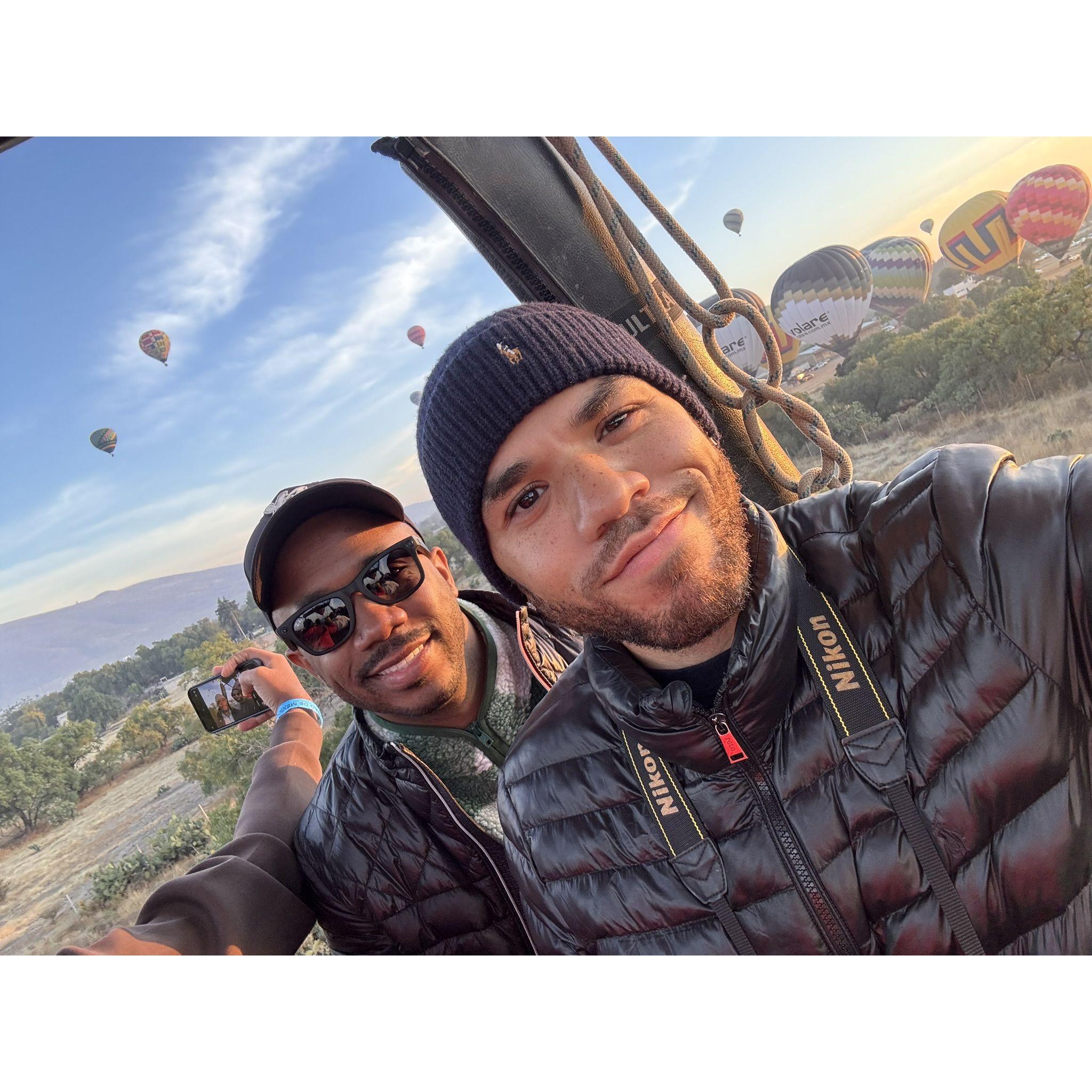 Hot Air Balloon for New Year's Eve (2024) in Mexico City! Bringing in 2025.