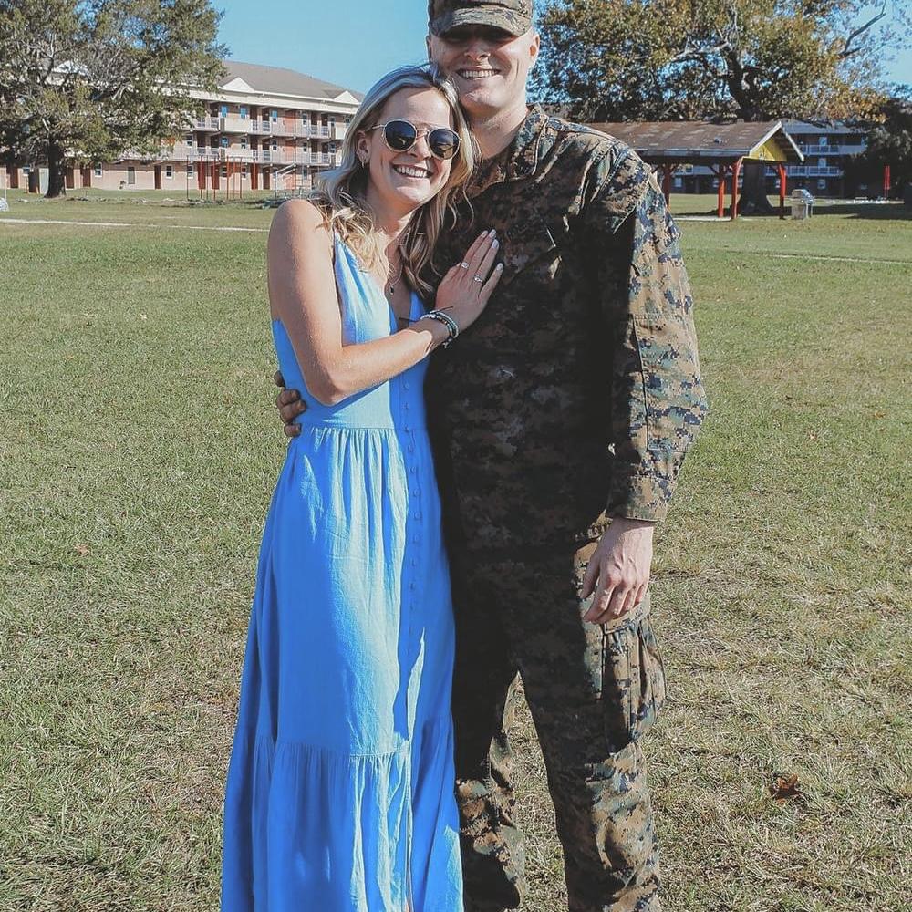 Joey left for his second deployment in March 2022 and returned in October. Allie went to Camp Lejeune to welcome Joey home!