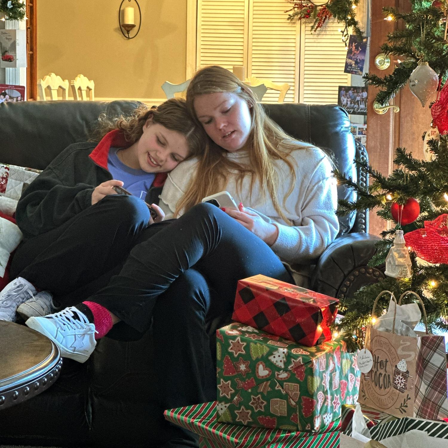 Loving cousins