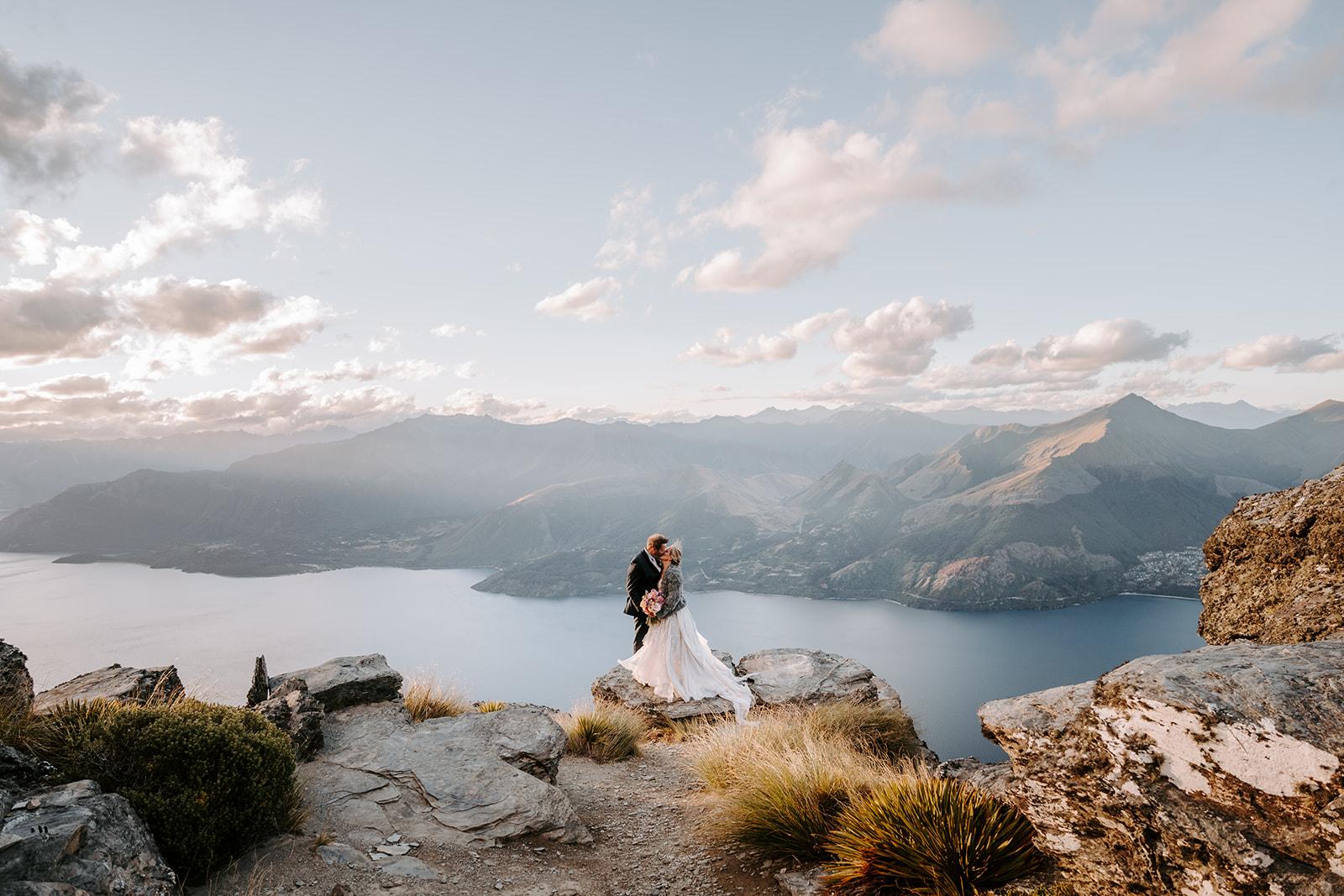 The Wedding Website of Heather Anderson and Tim Harvey