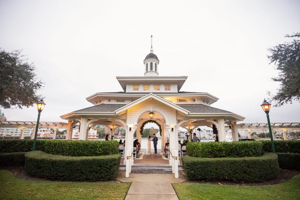 The Wedding Website of Lito Morona and Jason Donnelly